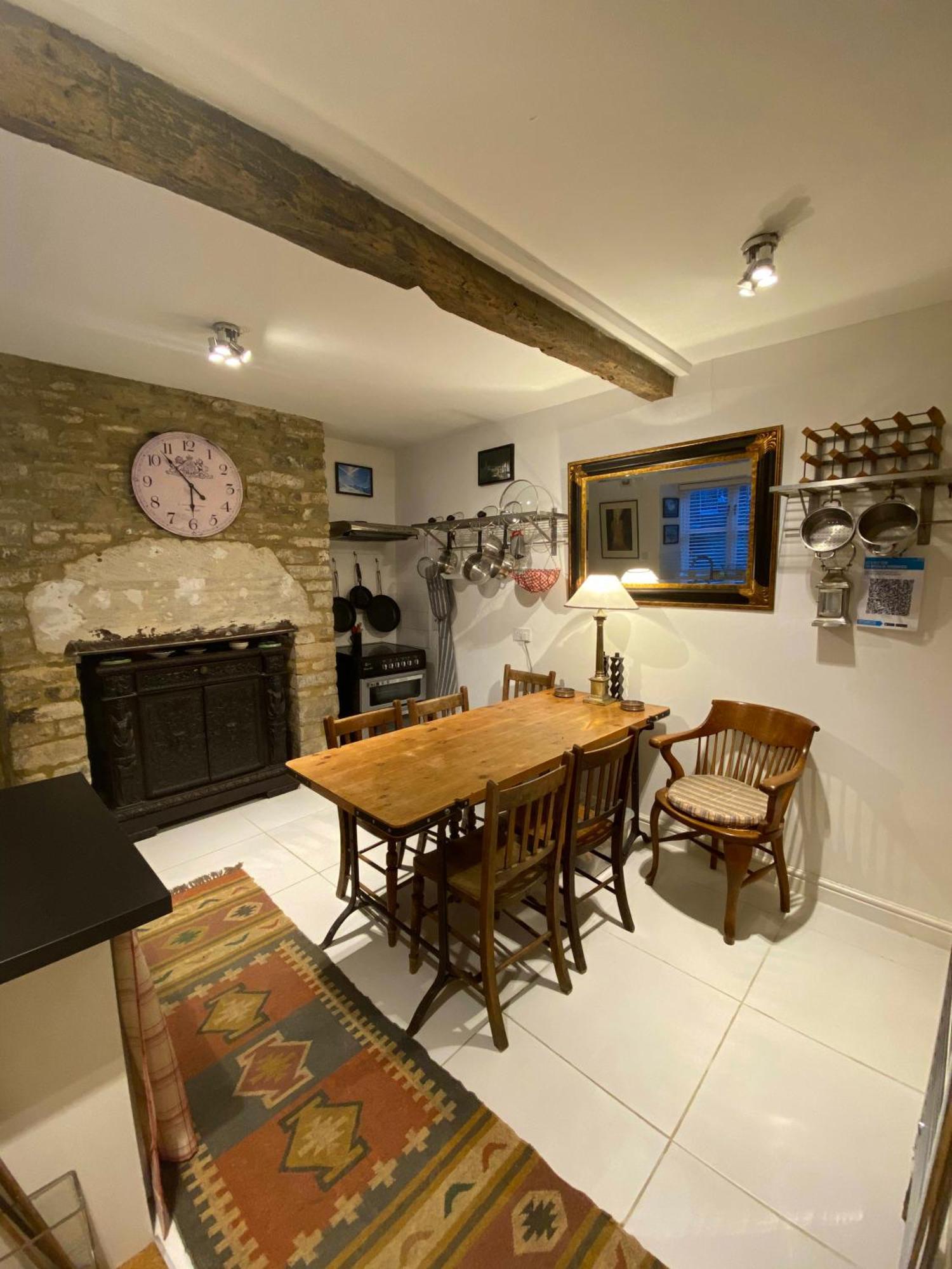 Дом отдыха Market Place Cottage, Tetbury, Cotswolds Grade Ii Location